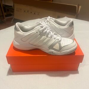 Nike City Court 4 White EU36 BNIB